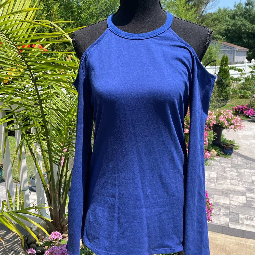 Boston Proper Women's Royal Blue Cold Shoulder Flared Sleeve Top Size Medium NWT